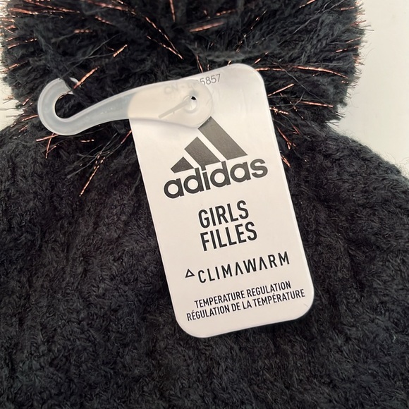 Youth Girls Adidas winter toque - Picture 3 of 4